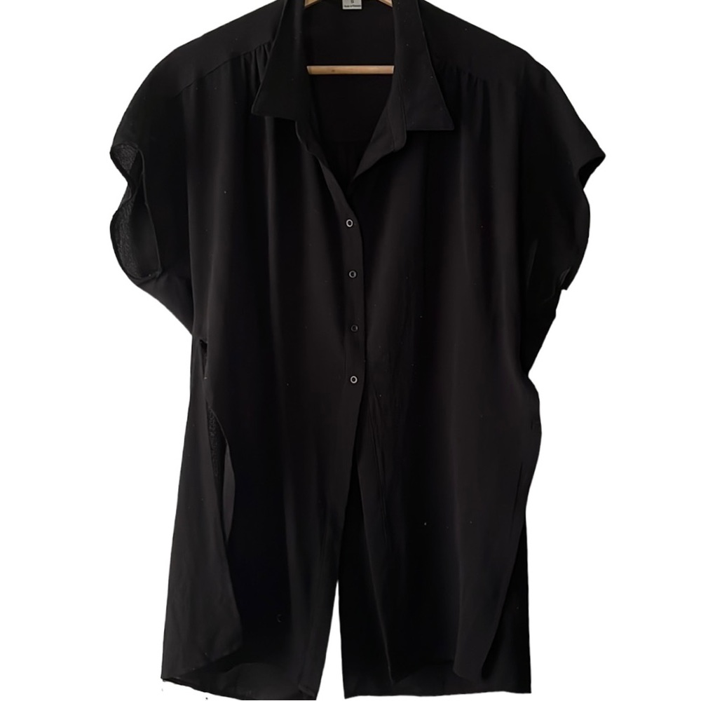 Black side slit blouse